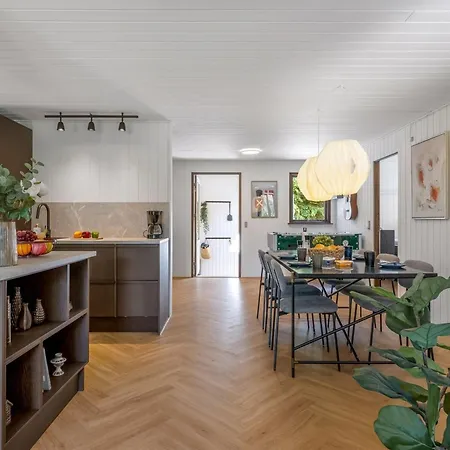 Gustava - 10km From The Sea By Interhome
